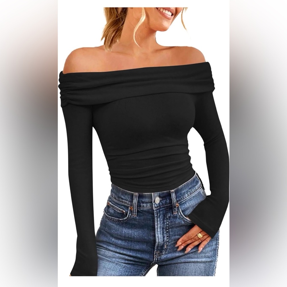 Women's Off Shoulder Long Sleeve Slim Fit Top